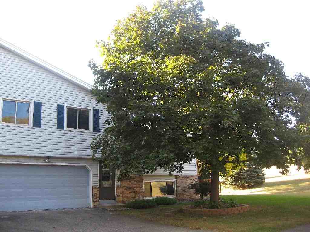 34 Maple Island Rd - Photo 3 of 25