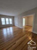 featured image of 834 Reba Pl #2S