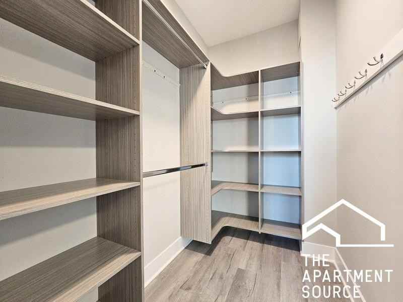 373 Hazel Ave #B9 - Photo 7 of 14