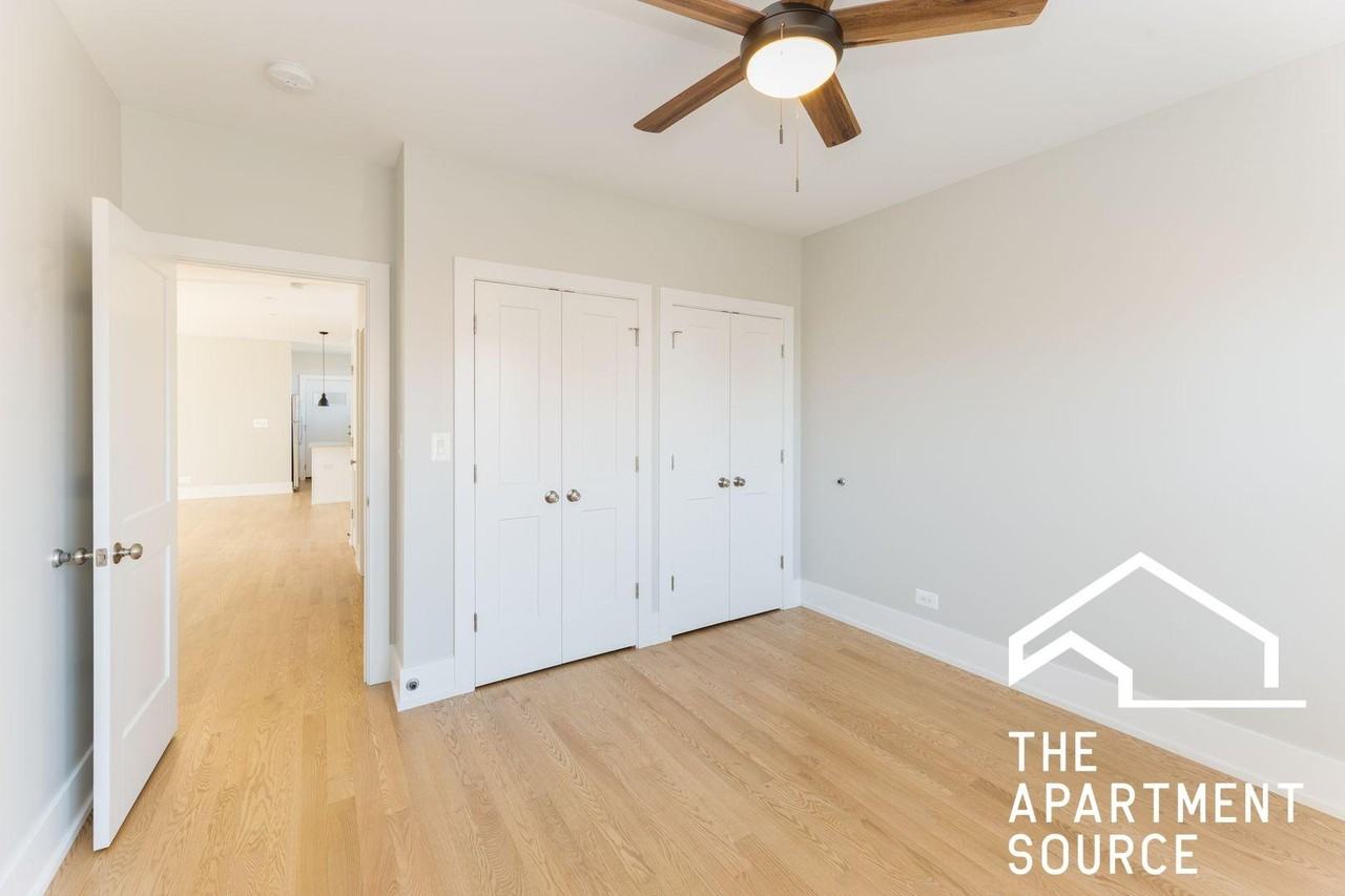 2617 W Berwyn Ave #3B - Photo 5 of 7