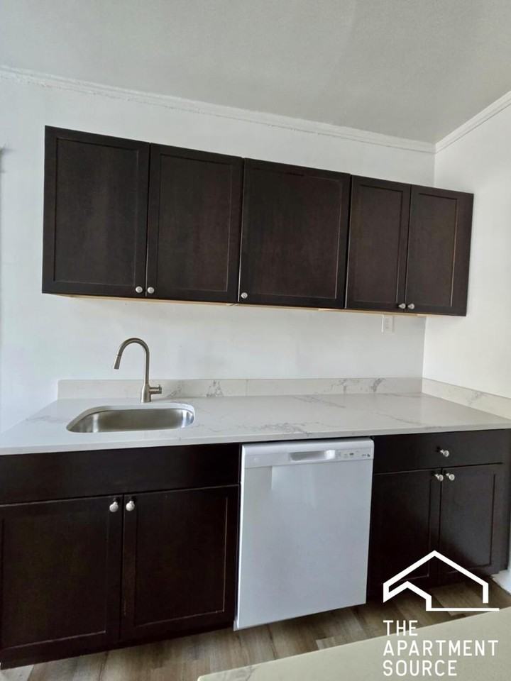 4866 N Magnolia Ave #207 - Photo 2 of 11