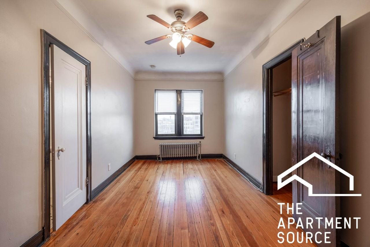 948 W Cuyler Ave #102 - Photo 3 of 14
