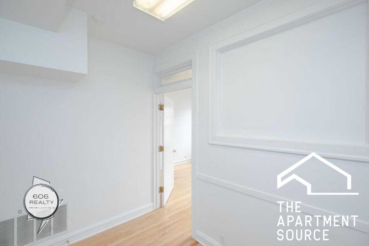 1550 W 95th St #207 - Photo 5 of 8