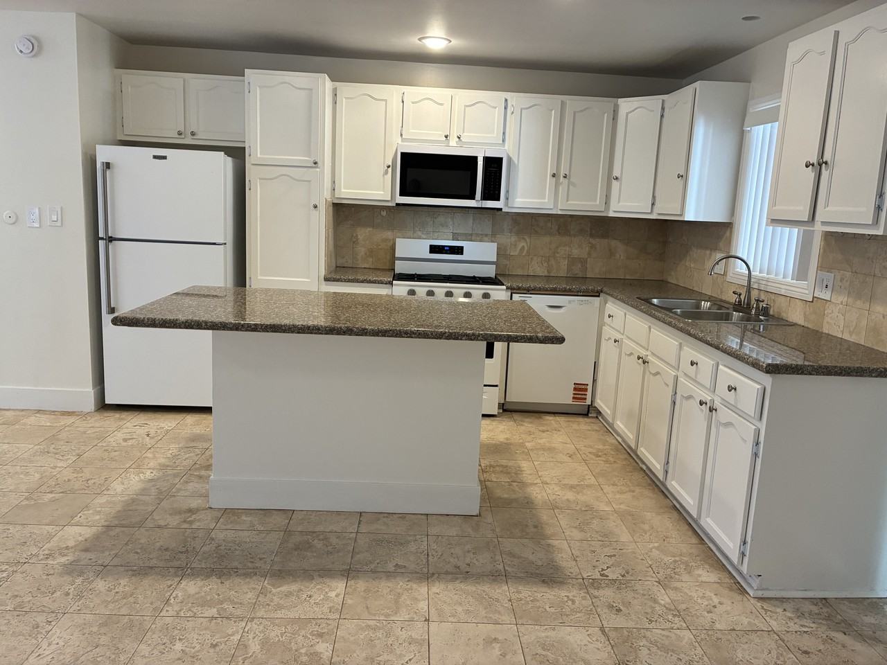 9731 Acacia Avenue #11B - Photo 2 of 10