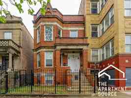 featured image of 1426 S Avers Ave #2