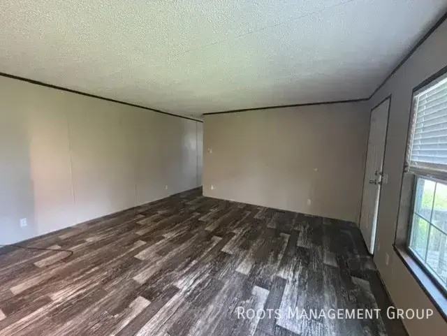 1001 W Mactavish Rd - Photo 4 of 20