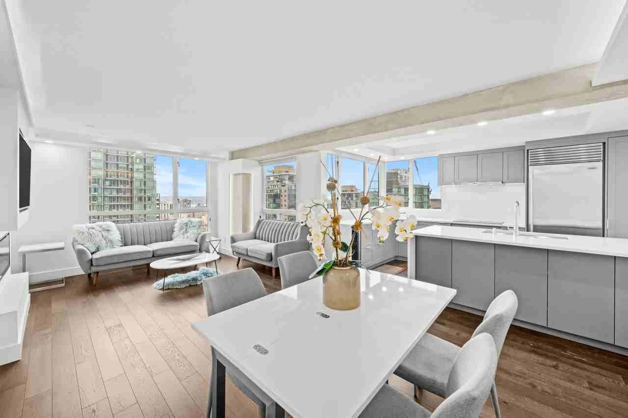 1238 Melville Street - Photo 9