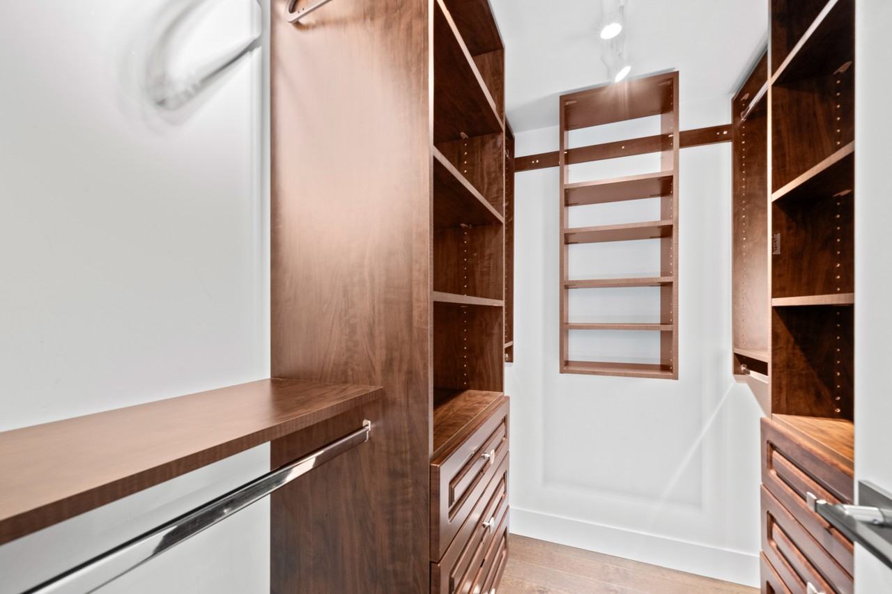 1238 Melville Street - Photo 14