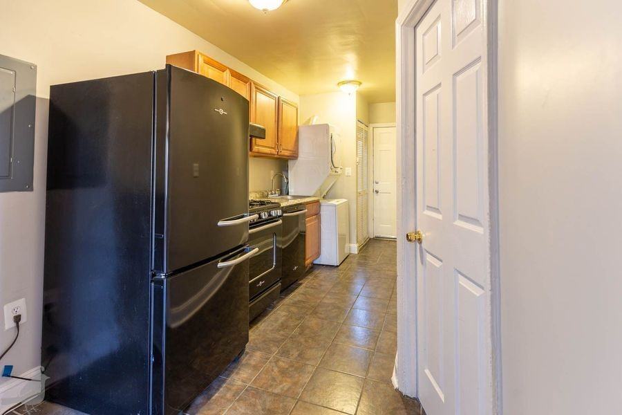 928 19th St Ne #4 - Photo 3 of 19