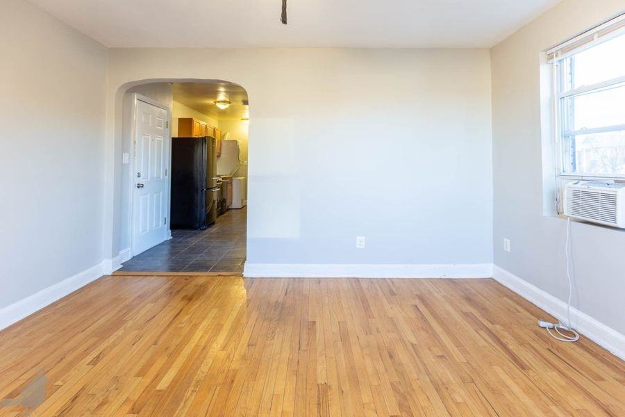 928 19th St Ne #4 - Photo 4 of 19