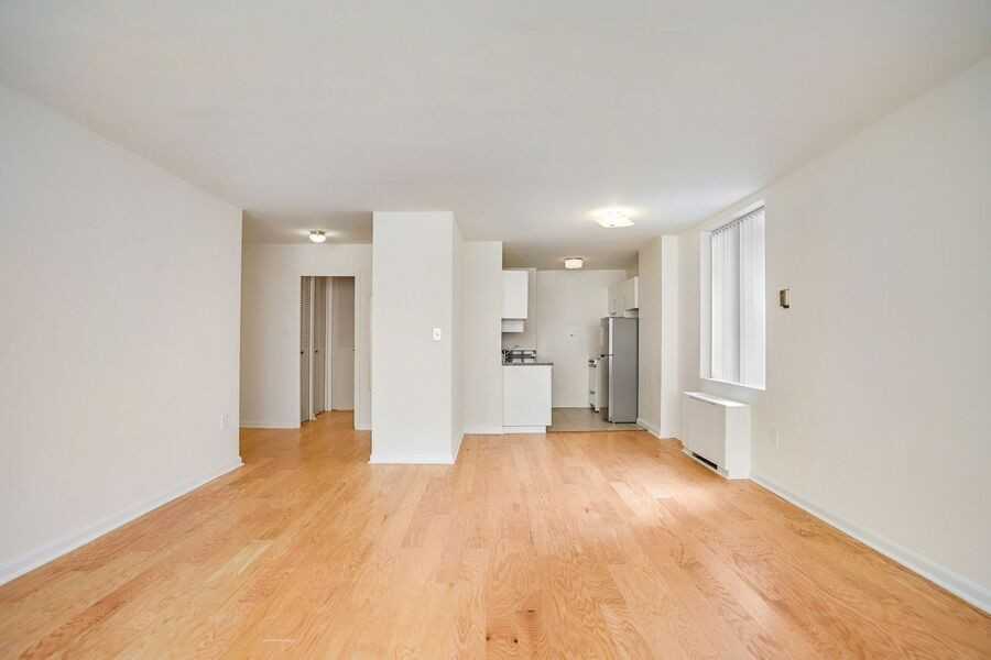 522 21st St Nw #412 - Photo 7 of 25
