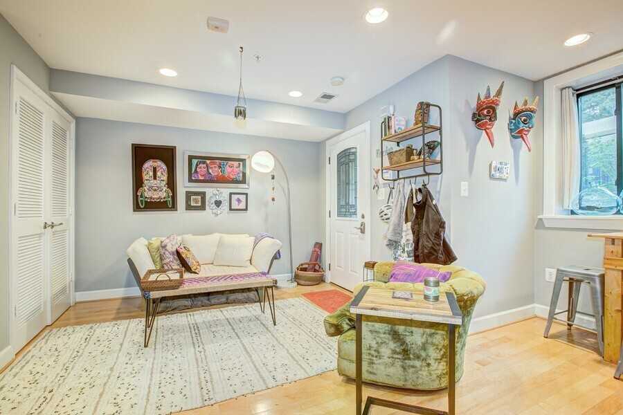 6 Rhode Island Ave Nw #3 - Photo 2 of 12