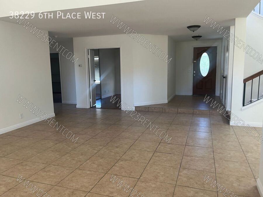 38229 6th Pl W - Photo 3 of 24
