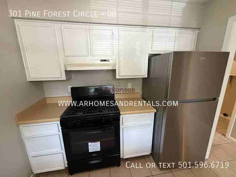 301 Pine Forest Cir #08 - Photo 5 of 16