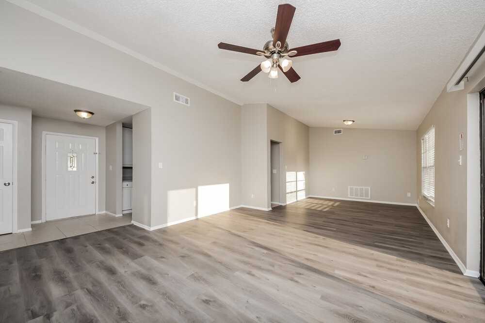 12020 Sula St - Photo 6 of 16