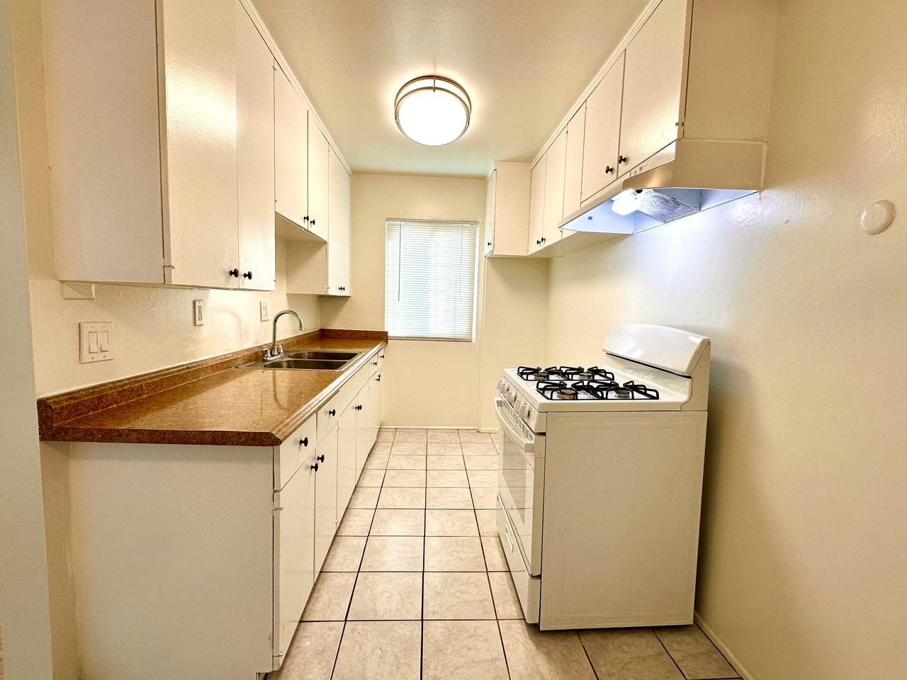 1535 West 102nd Street #6
