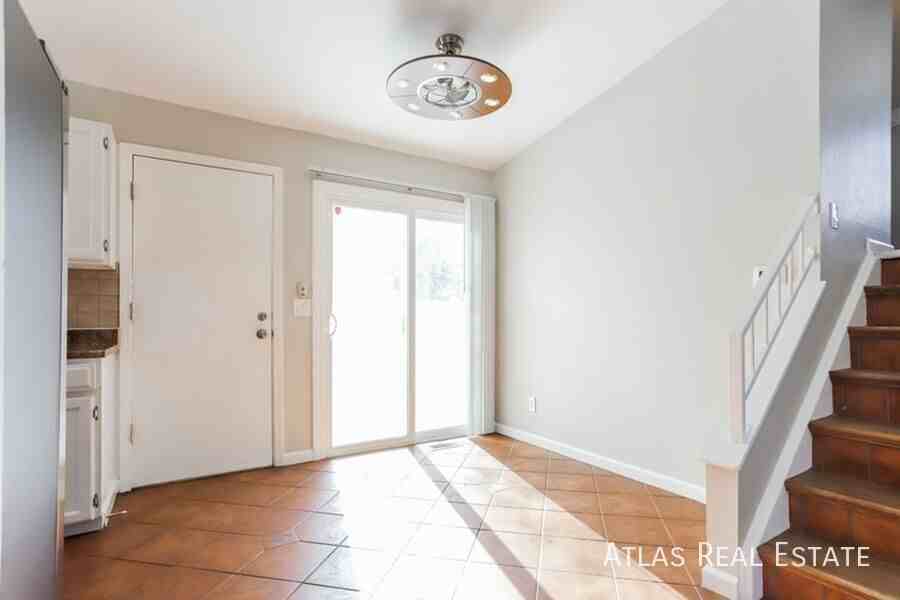 4835 S Pitkin Way - Photo 4 of 19