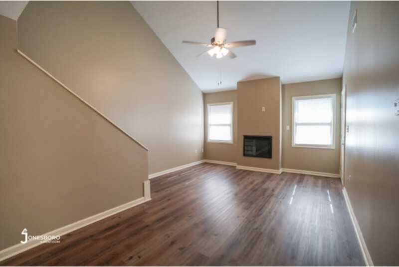 3719 Lakeview Cv - Photo 4 of 17