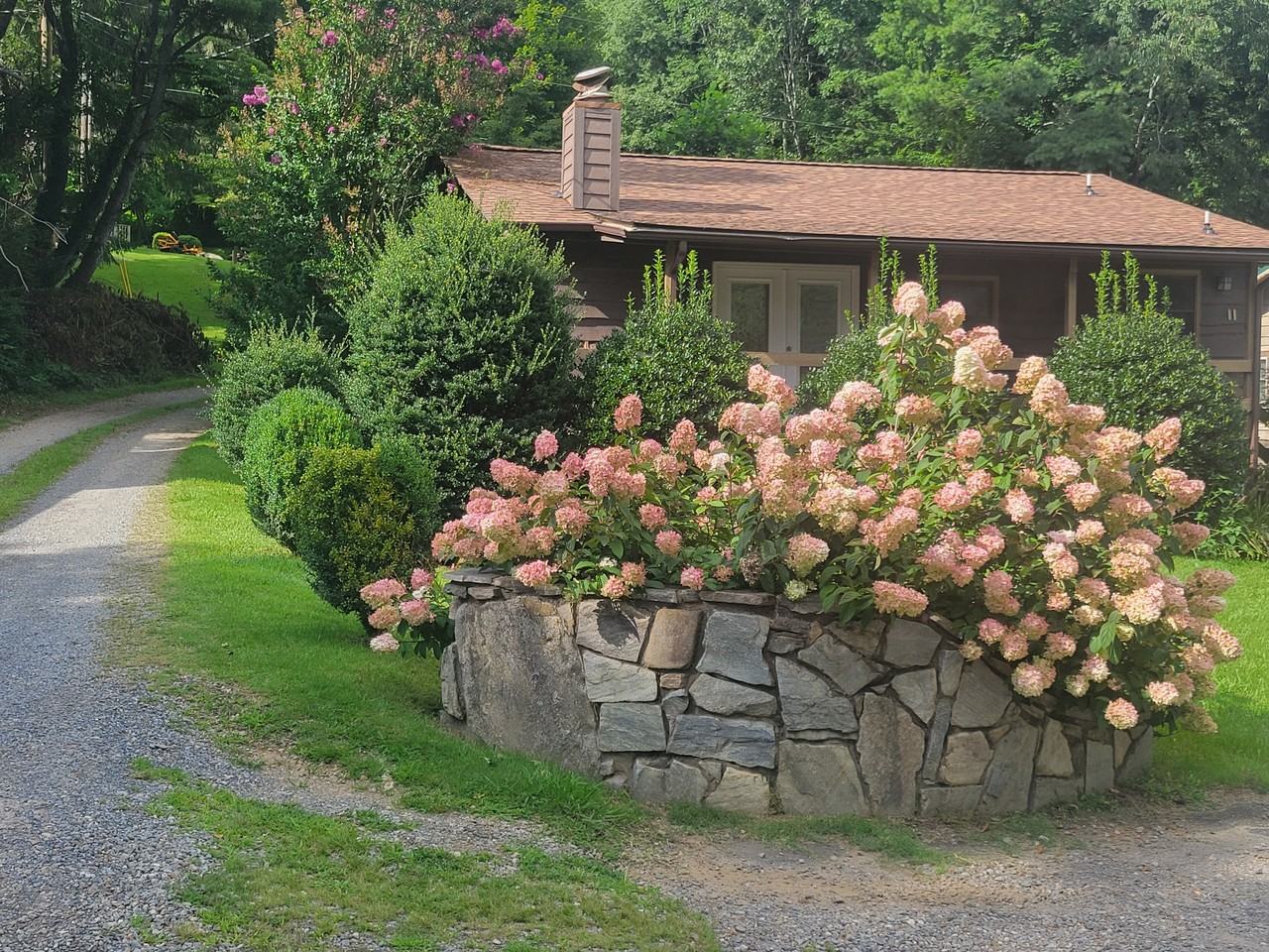 11 Crystalwood Ln #NA - Photo 3 of 17