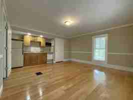 featured image of 517 W Gray St #B