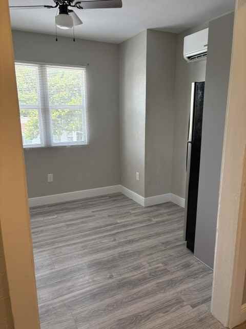 431 N L St #8 - Photo 6 of 7