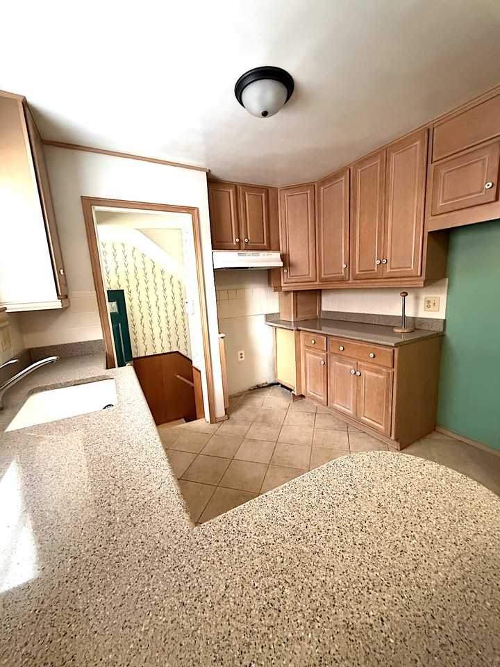 23131 David Ave #NA - Photo 2 of 10
