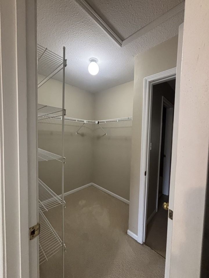318 Nikki Way #NA - Photo 7 of 12
