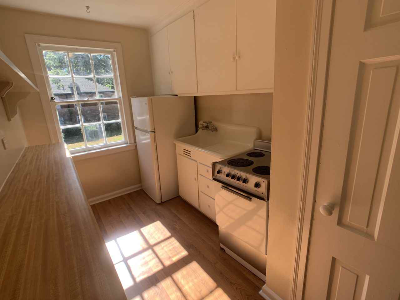2842 Thornhill Rd #32C - Photo 2 of 11
