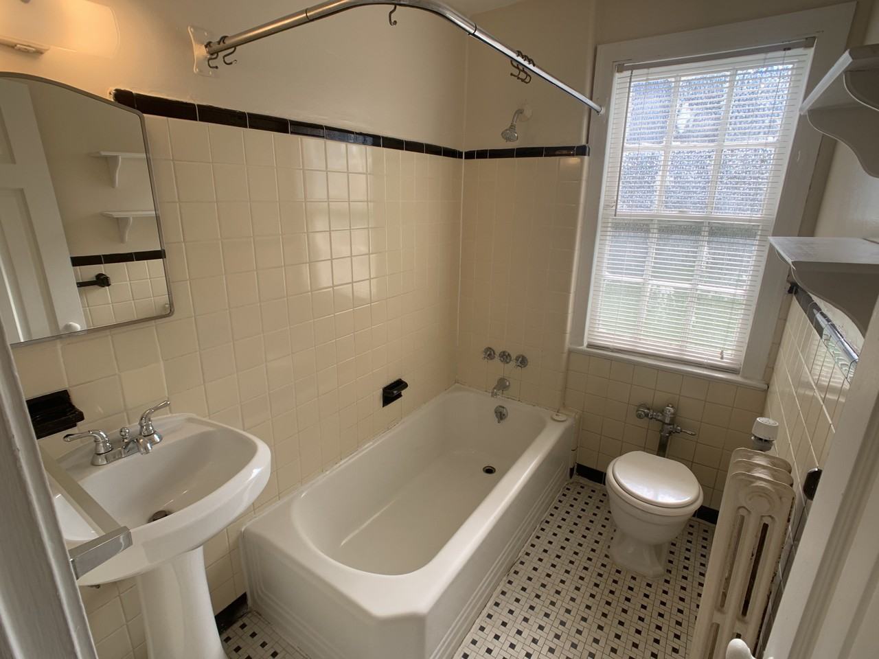2842 Thornhill Rd #32C - Photo 7 of 11