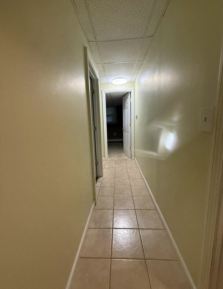 237 Longview Ave #NA - Photo 6 of 13