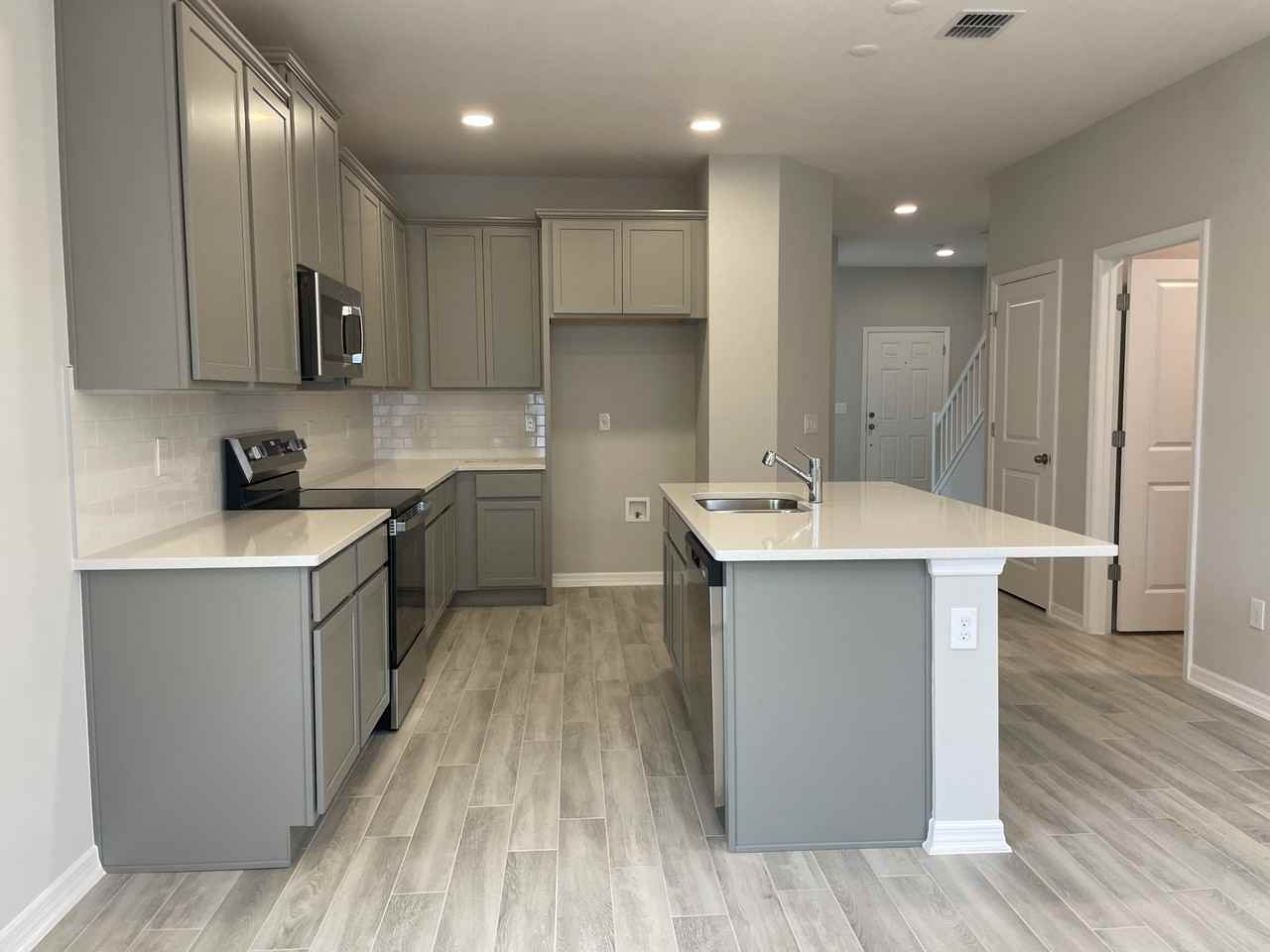 15911 Grafton Way #1 - Photo 2 of 20