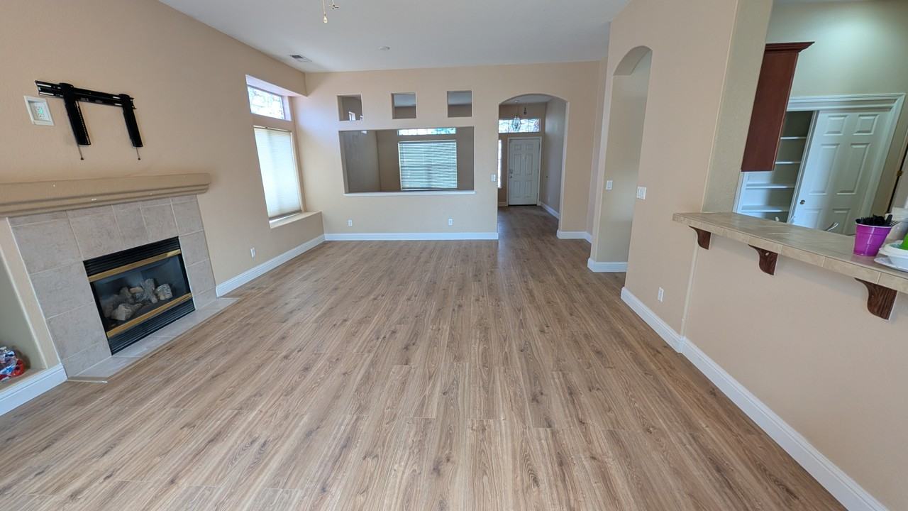 1831 Arboleda Ct #NA - Photo 4 of 13