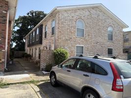 featured image of 3013 15th St #B