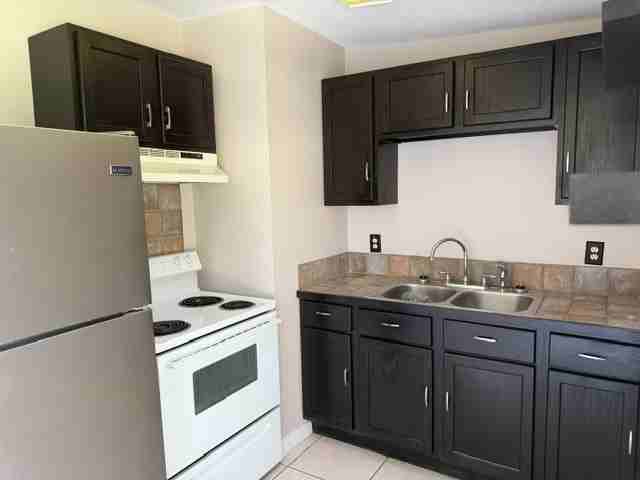 2907 Balfour Ave #NA - Photo 2 of 10