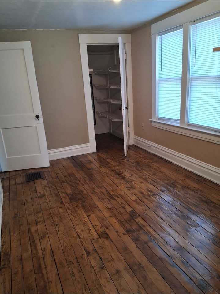111 S Homer St #NA - Photo 3 of 6