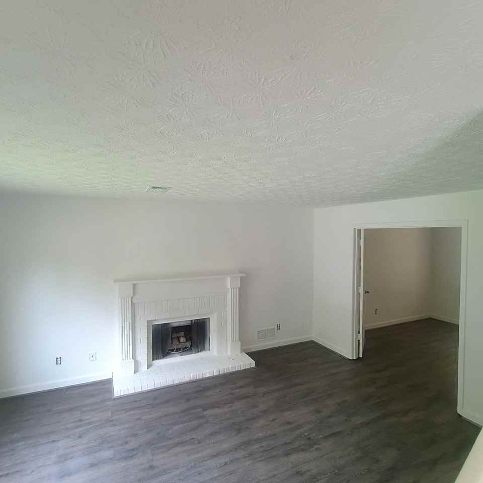 270 Birch Rill Dr #NA - Photo 2 of 4