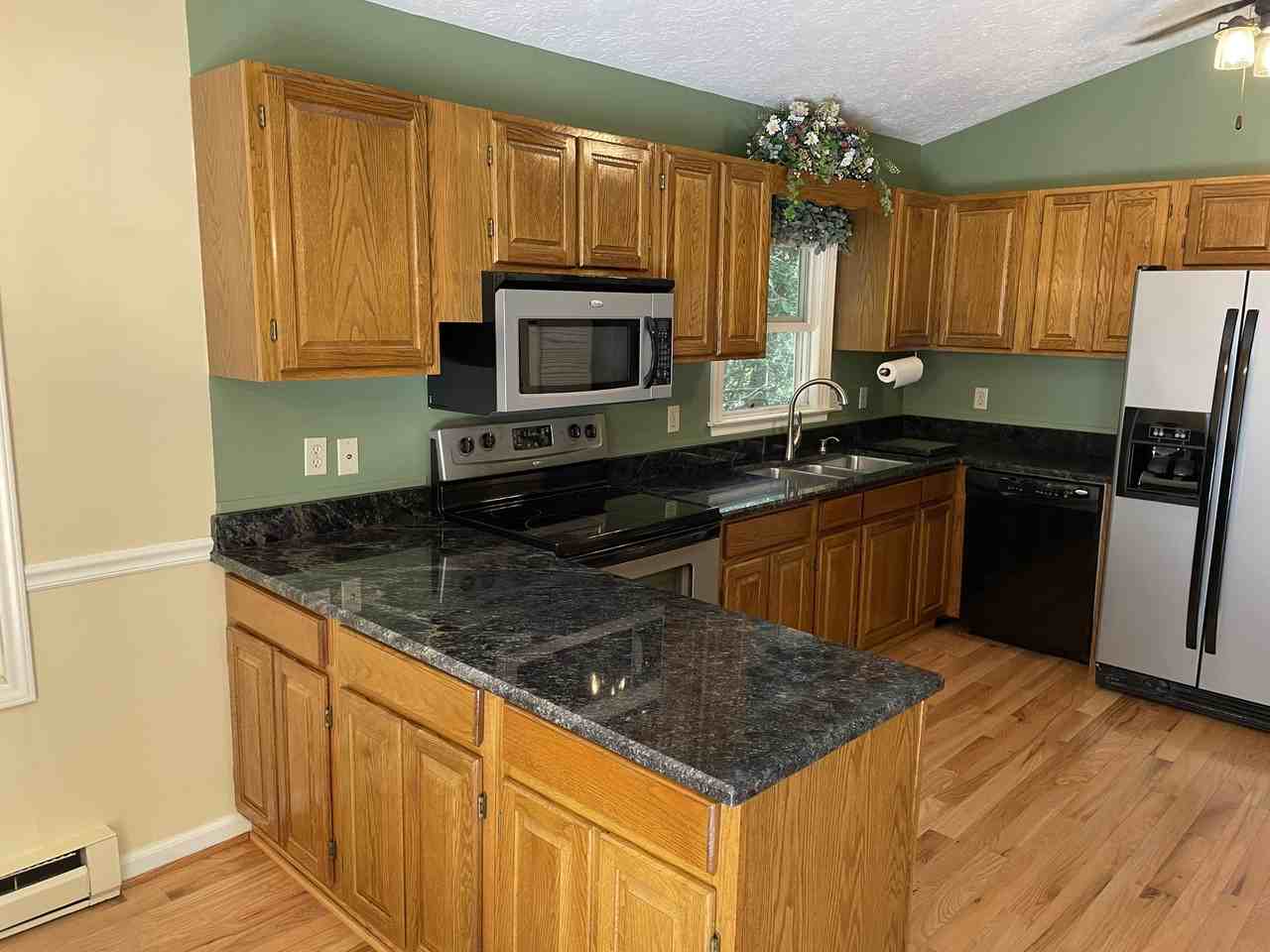 283 Tanglewood Dr #NA - Photo 5 of 20