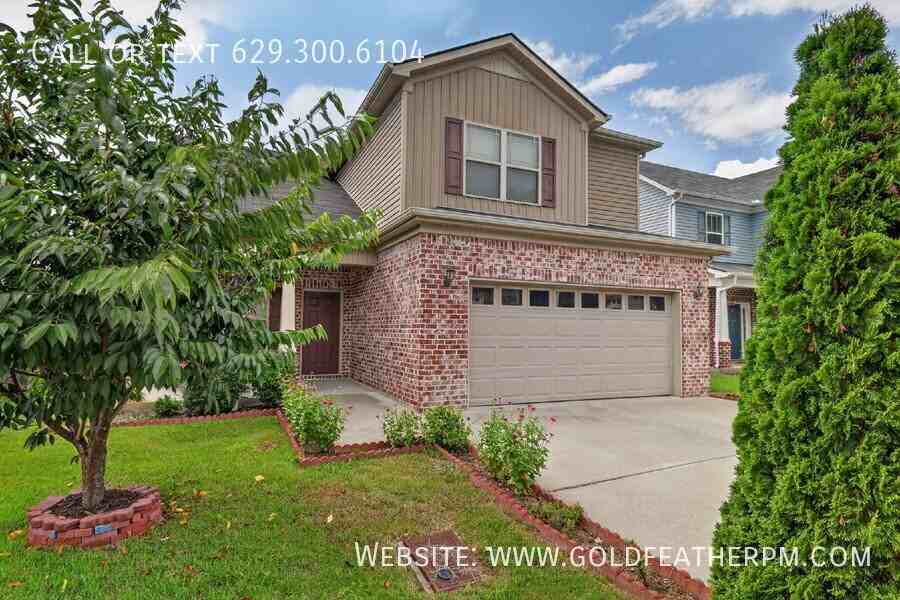 1333 Bombadil Ln - Photo 3 of 38
