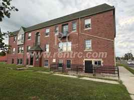 featured image of 210 N Walnut St Apt 148