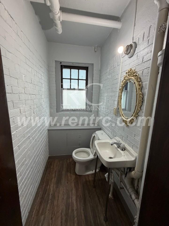 210 N Walnut St Apt 148 - Photo 4 of 12