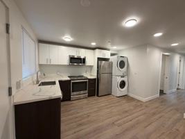 featured image of 669 24th St #11