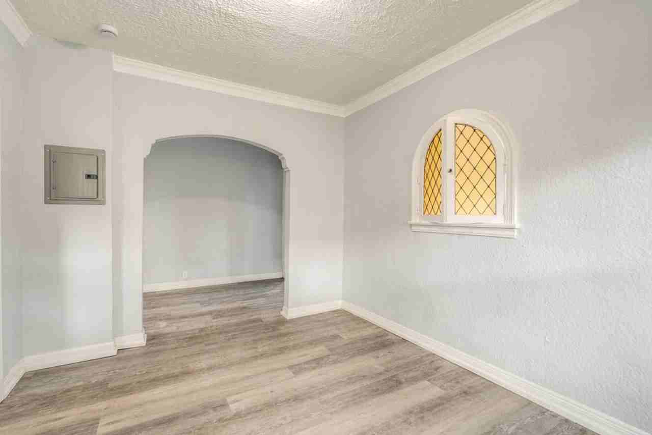 2840 S Moreland Blvd #3 - Photo 6 of 14