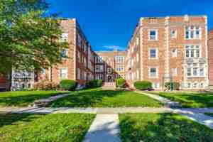 featured image of 2840 S Moreland Blvd #5