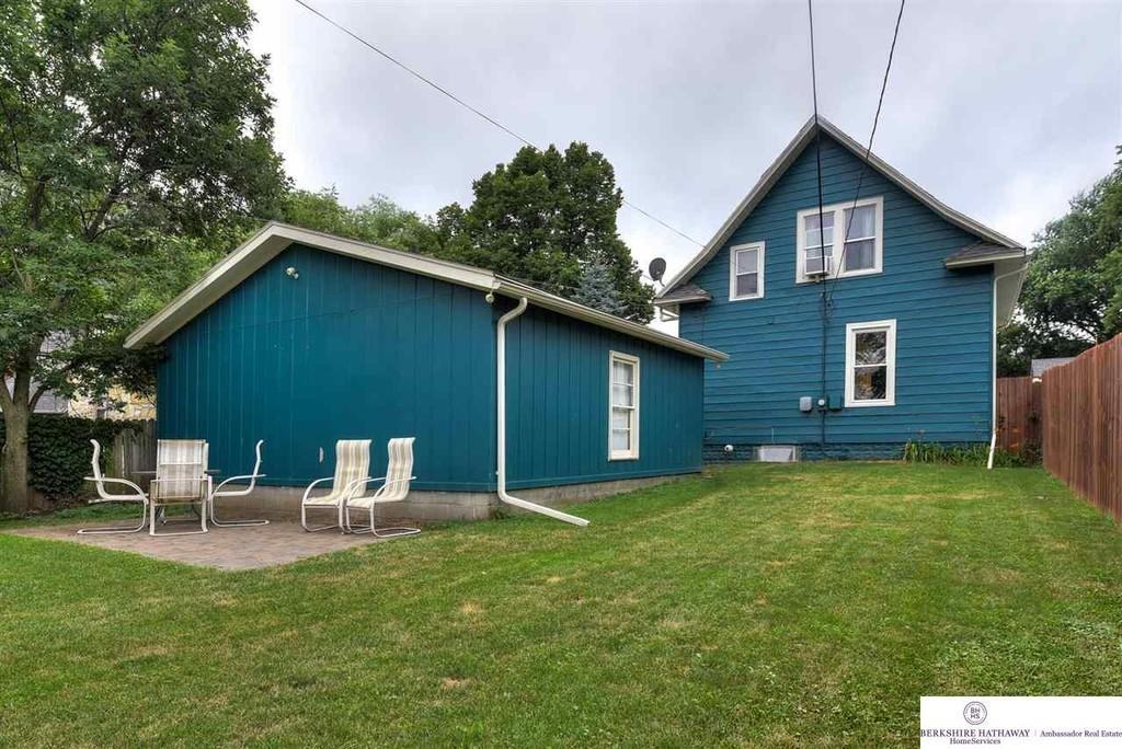 1829 N 49th St #NA - Photo 5 of 23