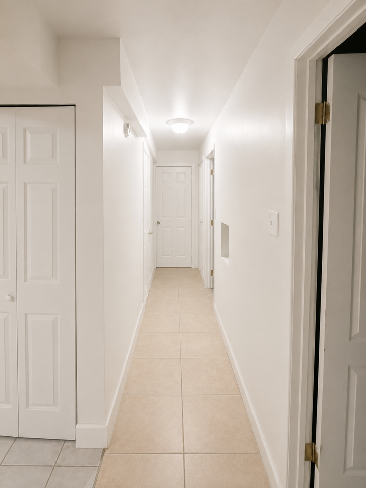 5242 S Hamlet Cir #NA - Photo 5 of 7