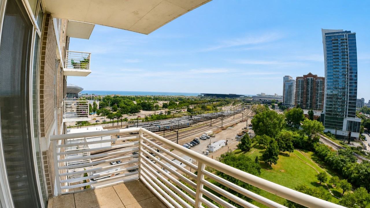 S Prairie & 15th Place #1204 - Photo 5 of 16