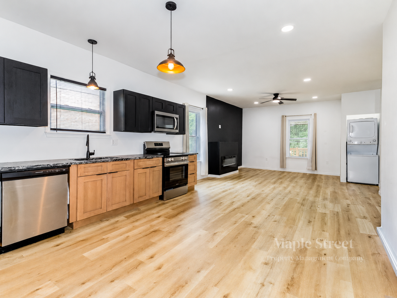 910 Main St Aliquippa - Photo 2 of 32
