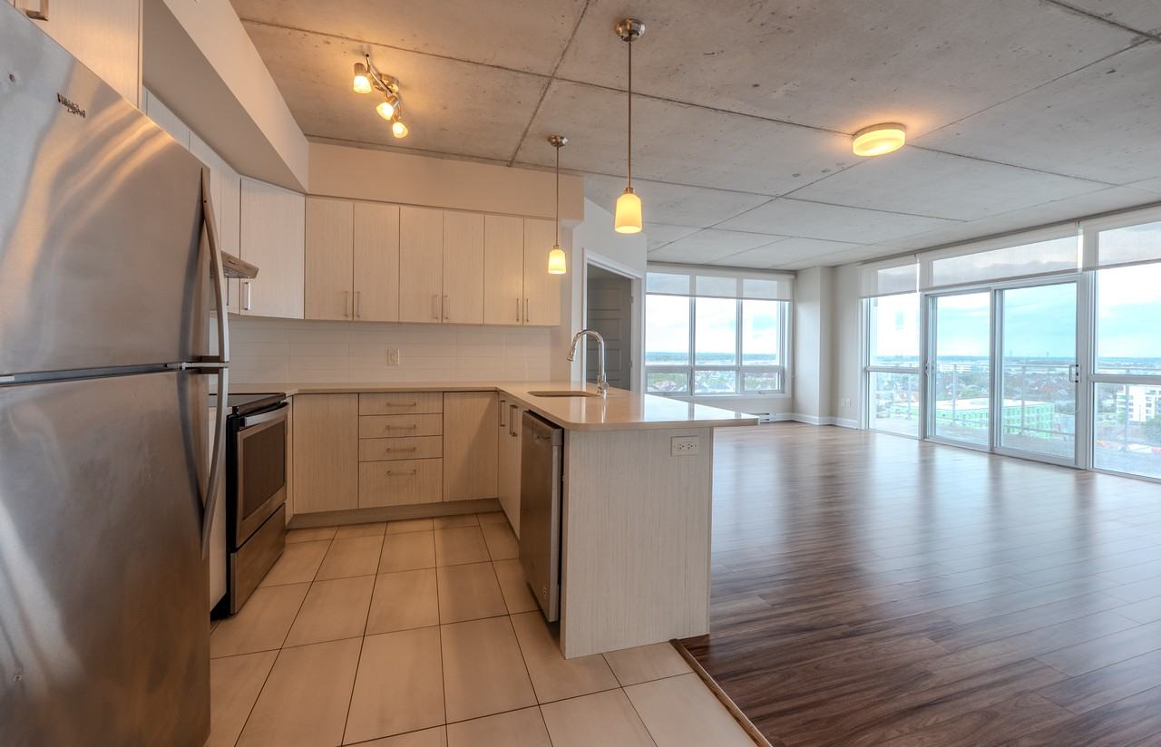 3400 Boulevard Saint-Elzéar Ouest - Photo 3 of 22
