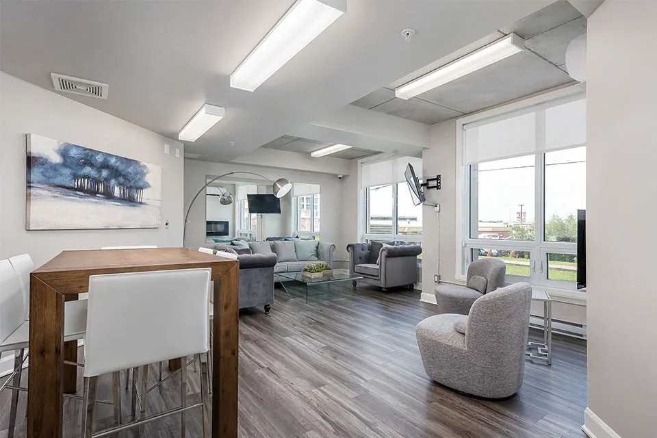 3400 Boulevard Saint-Elzéar Ouest - Photo 19