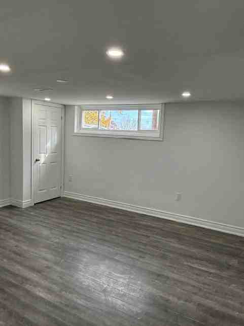 314 Sharbot Street - Photo 5 of 10